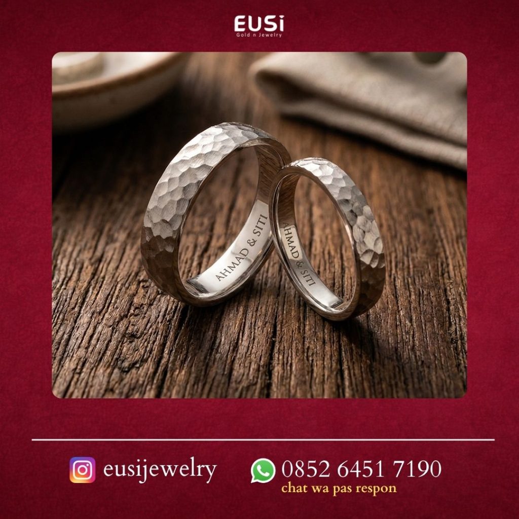 Cincin Pria Dengan Desain Ukiran Personal
