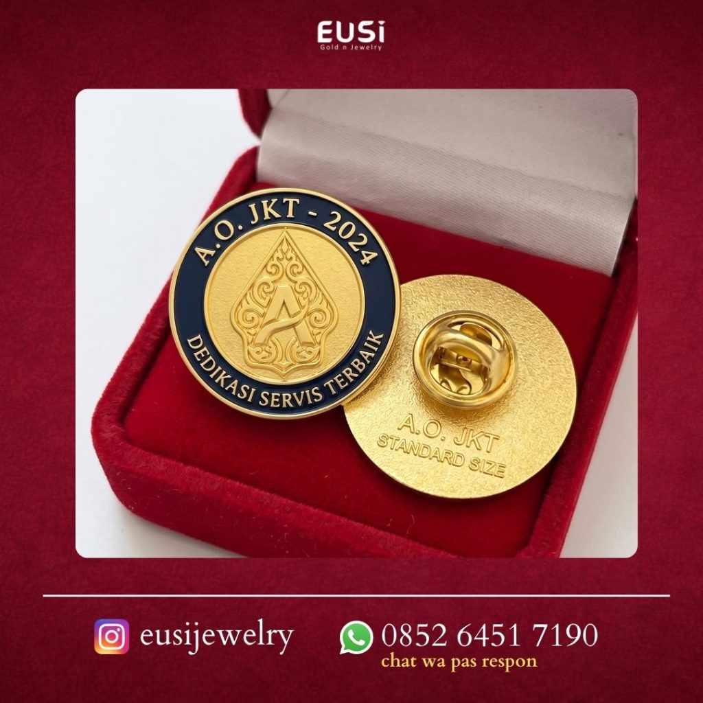 Mau Pin Emas Custom Logo Sendiri Coba Jasa Pembuatan Pin Emas Di Depok